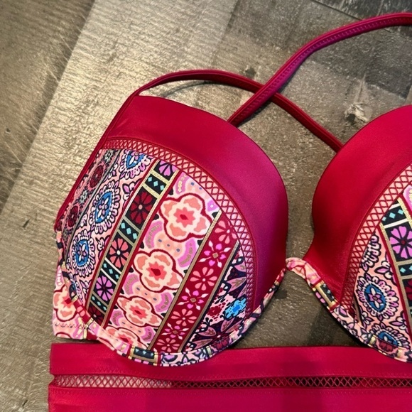 NWOT Shade & Shore Push-Up Bikini Top 34DD - Picture 5 of 7